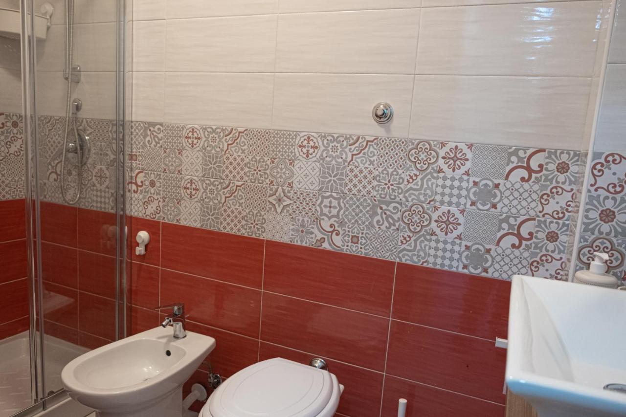 Le Dimore Di Emilia - Casa Bea Napoli Exterior foto